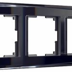 Рамка на 3 поста (черный)