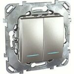 Выключатель двухклавишный проходной (вкл/выкл с 2-х мест) с подсветкой, 10 А / 250 В~ Schneider Unica алюминий