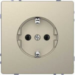 Розетка с заземлением 16 А / 250 В~, безвинтовые зажимы Merten D-life, сахара