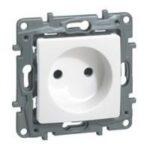 Legrand ETIKA Розетка без заземления белая механизм