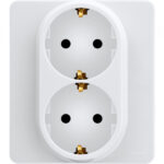 Legrand Inspiria розетка двойная с заземлением белый