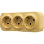 Legrand Quteo Розетка 3 с/з дерево