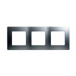 Legrand ETIKA Рамка 3 поста алюминий