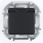 Legrand Inspiria розетка с заземлением IP 44 с откидной крышкой и шторками (немецкий стандарт) антрацит