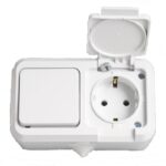 Makel полугерметичный IP44 блок В1 + Розетка с крышкой белый