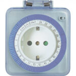 FERON розетка с таймером TM31 (суточная) в защитном корпусе 3500W/16A 220V IP44