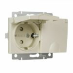 Розетка двойная влагозащ. с зазем. с защит. крышками и шторками (слоновая кость)