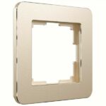 Рамка на 1 пост Platinum шампань