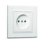 Makel Karea белый Розетка б/з (керамика)